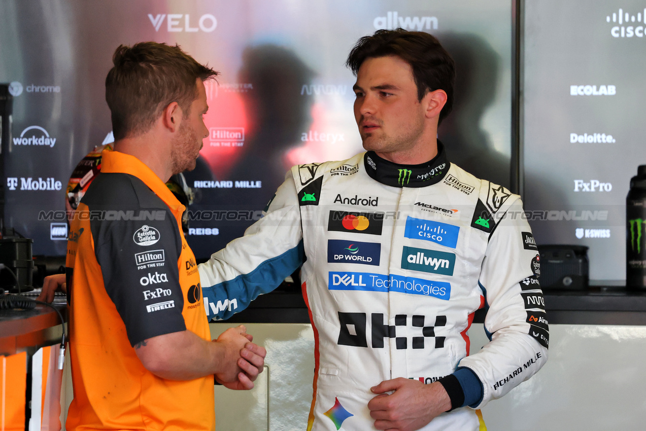 GP MESSICO, Pato O'Ward (MEX) McLaren Reserve Driver.

23.10.2025. Formula 1 World Championship, Rd 20, Mexican Grand Prix, Mexico City, Mexico, Preparation Day.

- www.xpbimages.com, EMail: requests@xpbimages.com © Copyright: Charniaux / XPB Images
