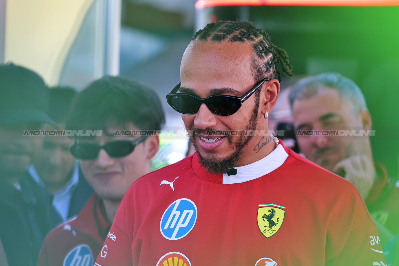 GP MESSICO, Lewis Hamilton (GBR) Ferrari.
23.10.2025. Formula 1 World Championship, Rd 20, Mexican Grand Prix, Mexico City, Mexico, Preparation Day.
- www.xpbimages.com, EMail: requests@xpbimages.com © Copyright: Moy / XPB Images