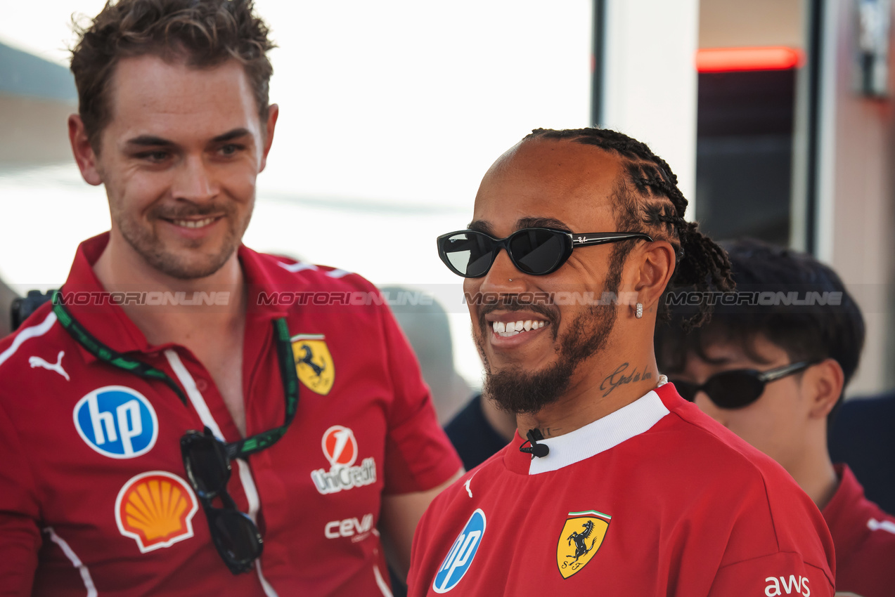 GP MESSICO, Lewis Hamilton (GBR) Ferrari.

23.10.2025. Formula 1 World Championship, Rd 20, Mexican Grand Prix, Mexico City, Mexico, Preparation Day.

- www.xpbimages.com, EMail: requests@xpbimages.com © Copyright: Bearne / XPB Images