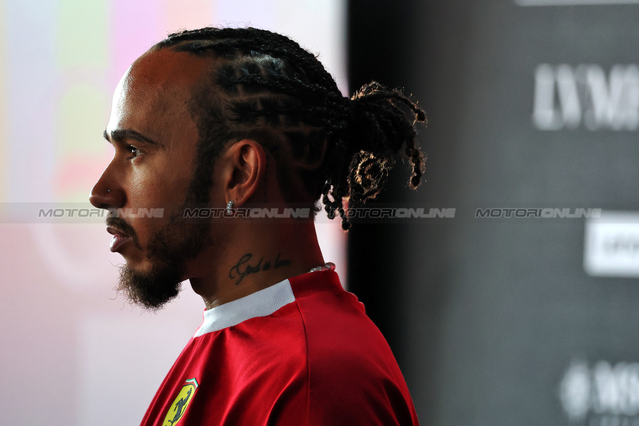 GP MESSICO, Lewis Hamilton (GBR) Ferrari.
23.10.2025. Formula 1 World Championship, Rd 20, Mexican Grand Prix, Mexico City, Mexico, Preparation Day.
- www.xpbimages.com, EMail: requests@xpbimages.com © Copyright: Moy / XPB Images