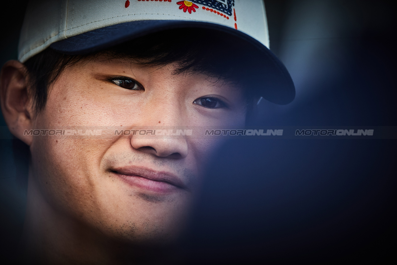 GP MESSICO, Yuki Tsunoda (JPN) Red Bull Racing.
23.10.2025. Formula 1 World Championship, Rd 20, Mexican Grand Prix, Mexico City, Mexico, Preparation Day.
- www.xpbimages.com, EMail: requests@xpbimages.com © Copyright: XPB Images