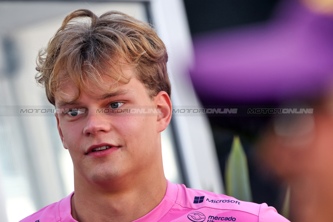 GP MESSICO, Paul Aron (EST) Alpine F1 Team Reserve Driver.
23.10.2025. Formula 1 World Championship, Rd 20, Mexican Grand Prix, Mexico City, Mexico, Preparation Day.
- www.xpbimages.com, EMail: requests@xpbimages.com © Copyright: Bearne / XPB Images