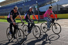 GP MESSICO, Franco Colapinto (ARG) Alpine F1 Team (Right) rides the circuit.
23.10.2025. Formula 1 World Championship, Rd 20, Mexican Grand Prix, Mexico City, Mexico, Preparation Day.
- www.xpbimages.com, EMail: requests@xpbimages.com © Copyright: Batchelor / XPB Images