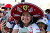 GP MESSICO, Circuit Atmosfera - fans in the pits.
23.10.2025. Formula 1 World Championship, Rd 20, Mexican Grand Prix, Mexico City, Mexico, Preparation Day.
- www.xpbimages.com, EMail: requests@xpbimages.com © Copyright: Moy / XPB Images