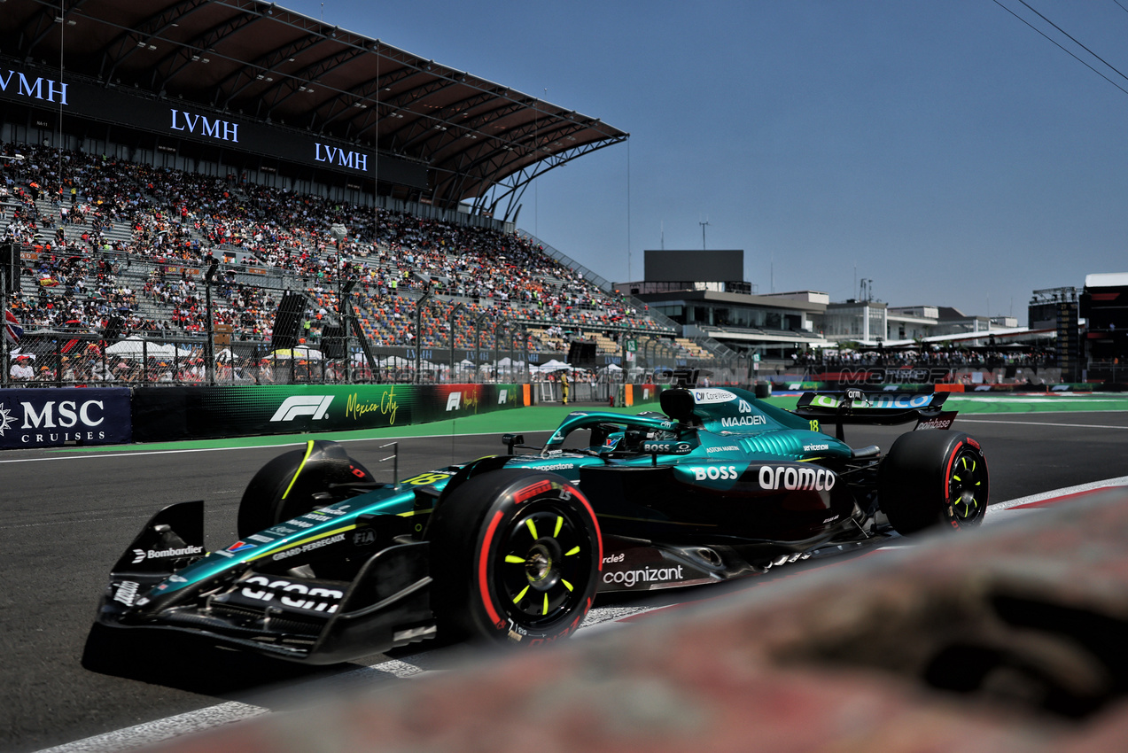 GP MESSICO, Lance Stroll (CDN) Aston Martin F1 Team AMR25.
25.10.2025. Formula 1 World Championship, Rd 20, Mexican Grand Prix, Mexico City, Mexico, Qualifiche Day.
- www.xpbimages.com, EMail: requests@xpbimages.com © Copyright: Charniaux / XPB Images