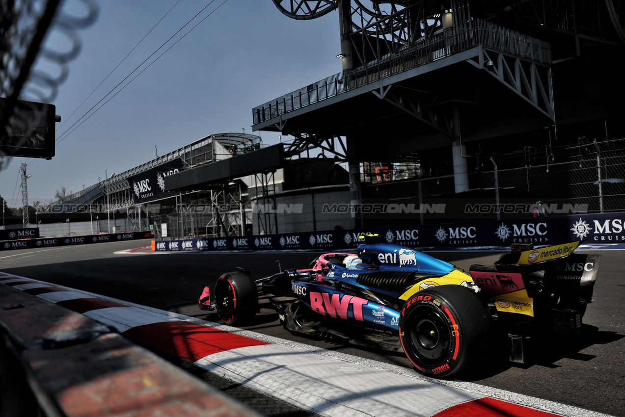 GP MESSICO, Franco Colapinto (ARG) Alpine F1 Team A525.
25.10.2025. Formula 1 World Championship, Rd 20, Mexican Grand Prix, Mexico City, Mexico, Qualifiche Day.
- www.xpbimages.com, EMail: requests@xpbimages.com © Copyright: Charniaux / XPB Images