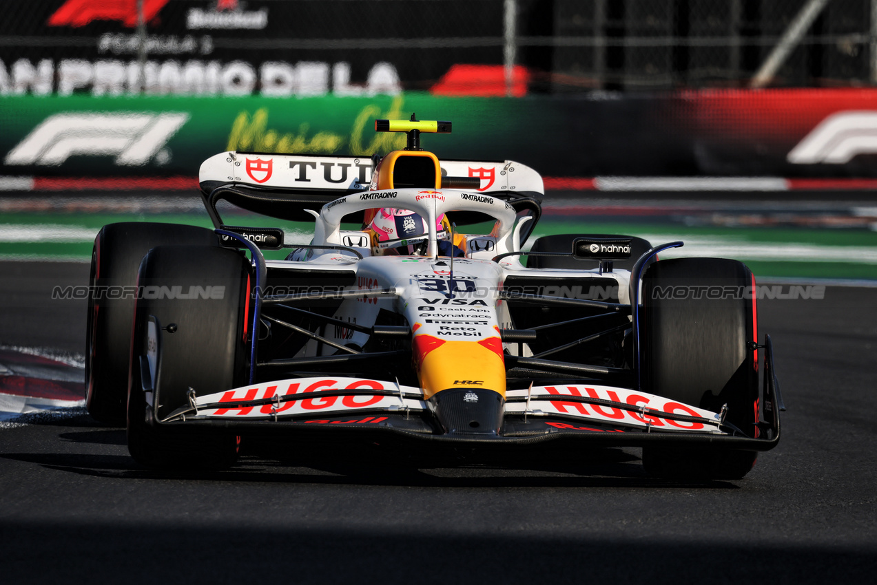 GP MESSICO, Liam Lawson (NZL) Racing Bulls VCARB 02.
25.10.2025. Formula 1 World Championship, Rd 20, Mexican Grand Prix, Mexico City, Mexico, Qualifiche Day.
- www.xpbimages.com, EMail: requests@xpbimages.com © Copyright: Moy / XPB Images