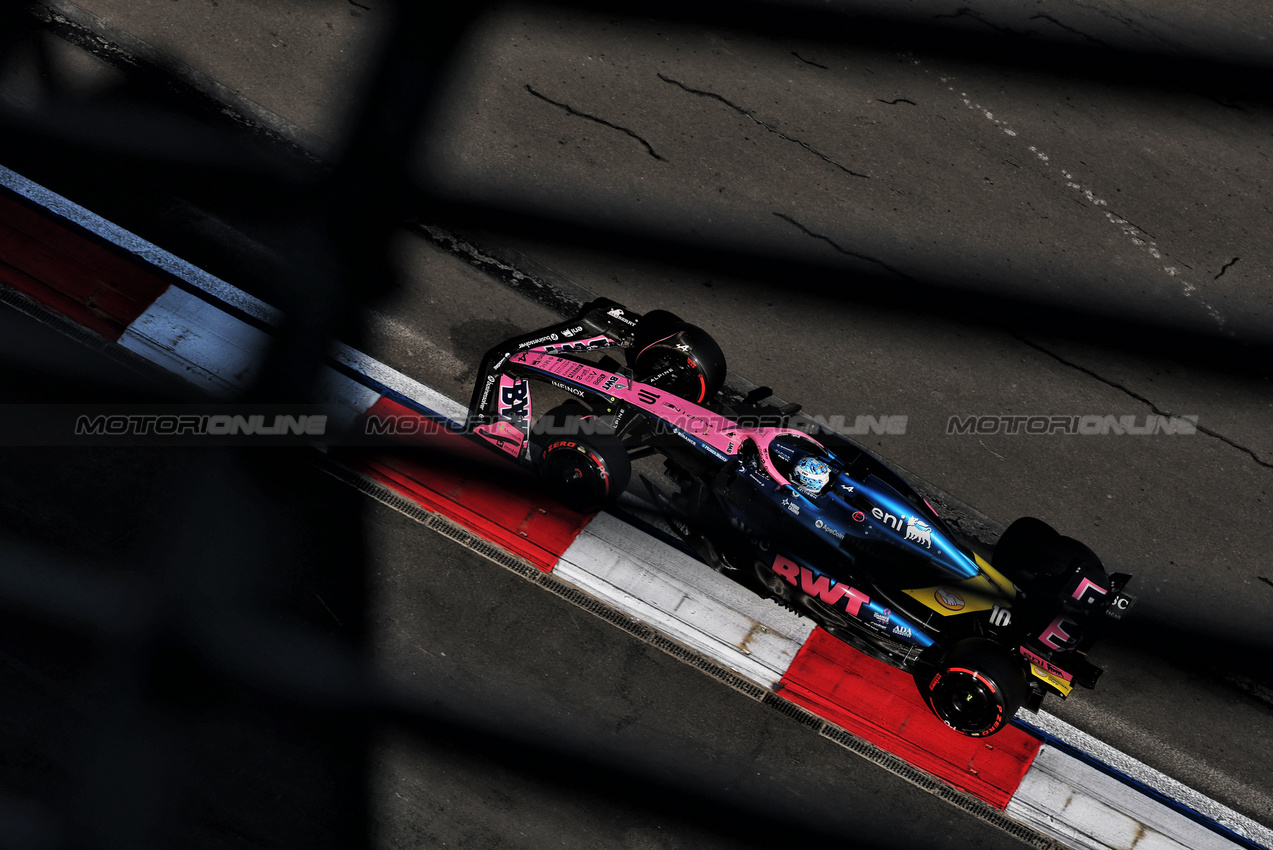 GP MESSICO, Pierre Gasly (FRA) Alpine F1 Team A525.

25.10.2025. Formula 1 World Championship, Rd 20, Mexican Grand Prix, Mexico City, Mexico, Qualifiche Day.

- www.xpbimages.com, EMail: requests@xpbimages.com © Copyright: Moy / XPB Images