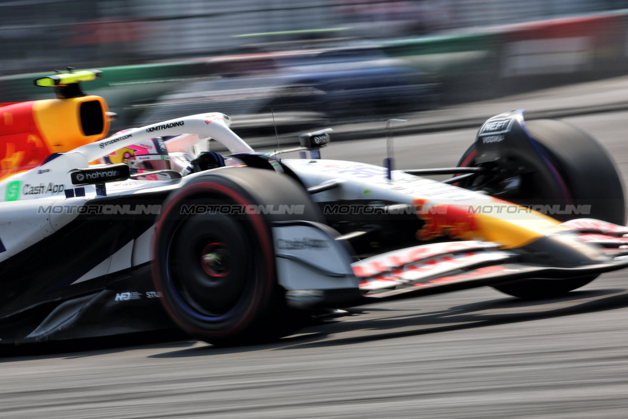 GP MESSICO, Liam Lawson (NZL) Racing Bulls VCARB 02.
25.10.2025. Formula 1 World Championship, Rd 20, Mexican Grand Prix, Mexico City, Mexico, Qualifiche Day.
- www.xpbimages.com, EMail: requests@xpbimages.com © Copyright: Batchelor / XPB Images