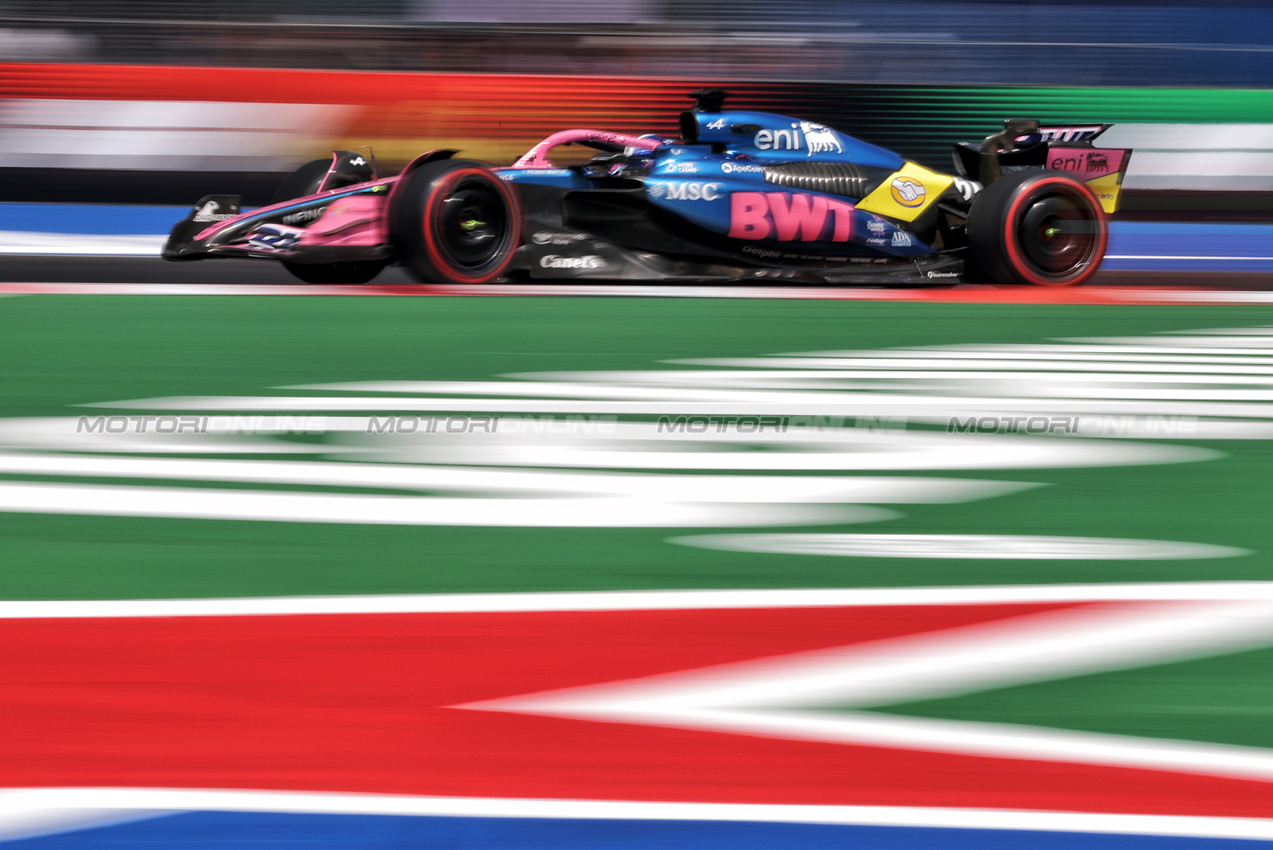 GP MESSICO, Paul Aron (EST) Alpine F1 Team A525 Reserve Driver.
24.10.2025. Formula 1 World Championship, Rd 20, Mexican Grand Prix, Mexico City, Mexico, Practice Day.
- www.xpbimages.com, EMail: requests@xpbimages.com © Copyright: Moy / XPB Images