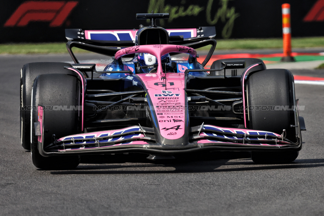 GP MESSICO, Paul Aron (EST) Alpine F1 Team A525 Reserve Driver.
24.10.2025. Formula 1 World Championship, Rd 20, Mexican Grand Prix, Mexico City, Mexico, Practice Day.
- www.xpbimages.com, EMail: requests@xpbimages.com © Copyright: Bearne / XPB Images