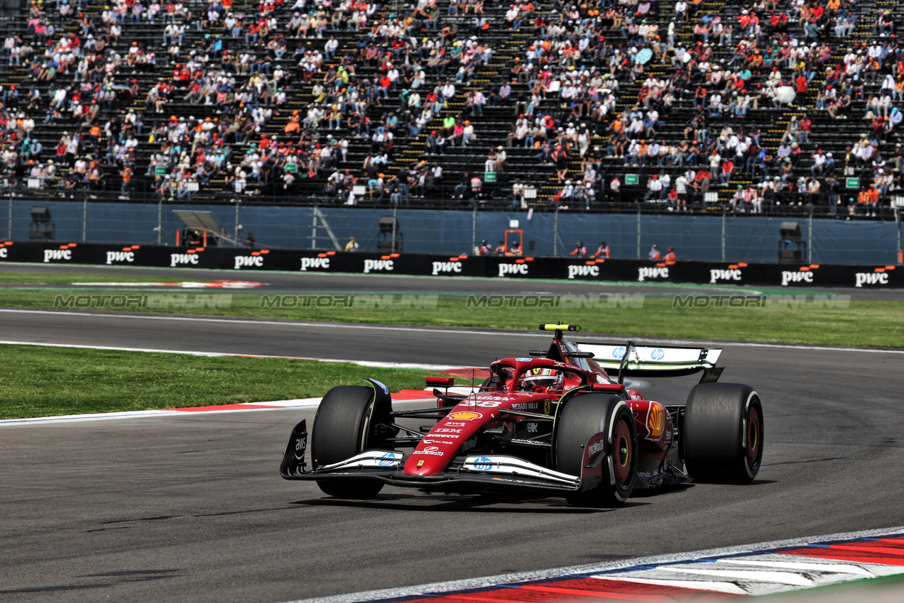 GP MESSICO, Antonio Fuoco (ITA) Ferrari Development Driver SF-25.

24.10.2025. Formula 1 World Championship, Rd 20, Mexican Grand Prix, Mexico City, Mexico, Practice Day.

- www.xpbimages.com, EMail: requests@xpbimages.com © Copyright: Bearne / XPB Images
