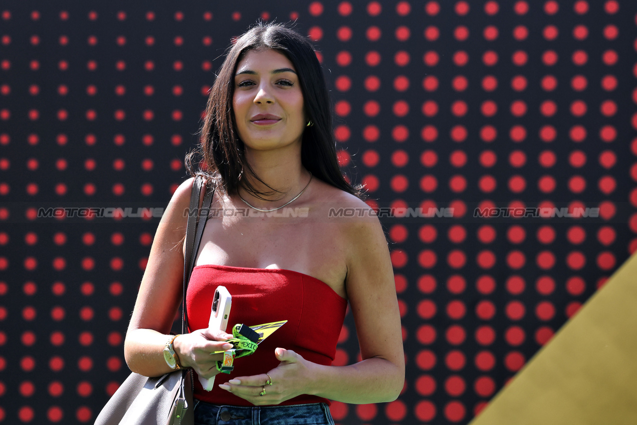 GP MESSICO, Paddock guest.
24.10.2025. Formula 1 World Championship, Rd 20, Mexican Grand Prix, Mexico City, Mexico, Practice Day.
- www.xpbimages.com, EMail: requests@xpbimages.com © Copyright: Moy / XPB Images