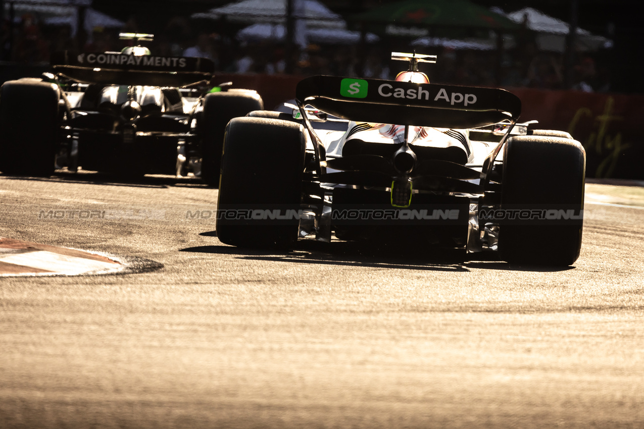 GP MESSICO, Liam Lawson (NZL) Racing Bulls VCARB 02.

24.10.2025. Formula 1 World Championship, Rd 20, Mexican Grand Prix, Mexico City, Mexico, Practice Day.

- www.xpbimages.com, EMail: requests@xpbimages.com © Copyright: Bearne / XPB Images
