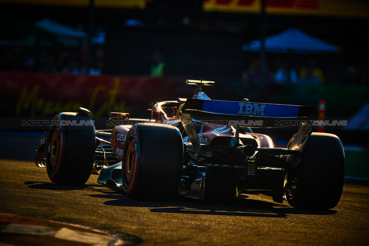 GP MESSICO, Lewis Hamilton (GBR) Ferrari SF-25.
24.10.2025. Formula 1 World Championship, Rd 20, Mexican Grand Prix, Mexico City, Mexico, Practice Day.