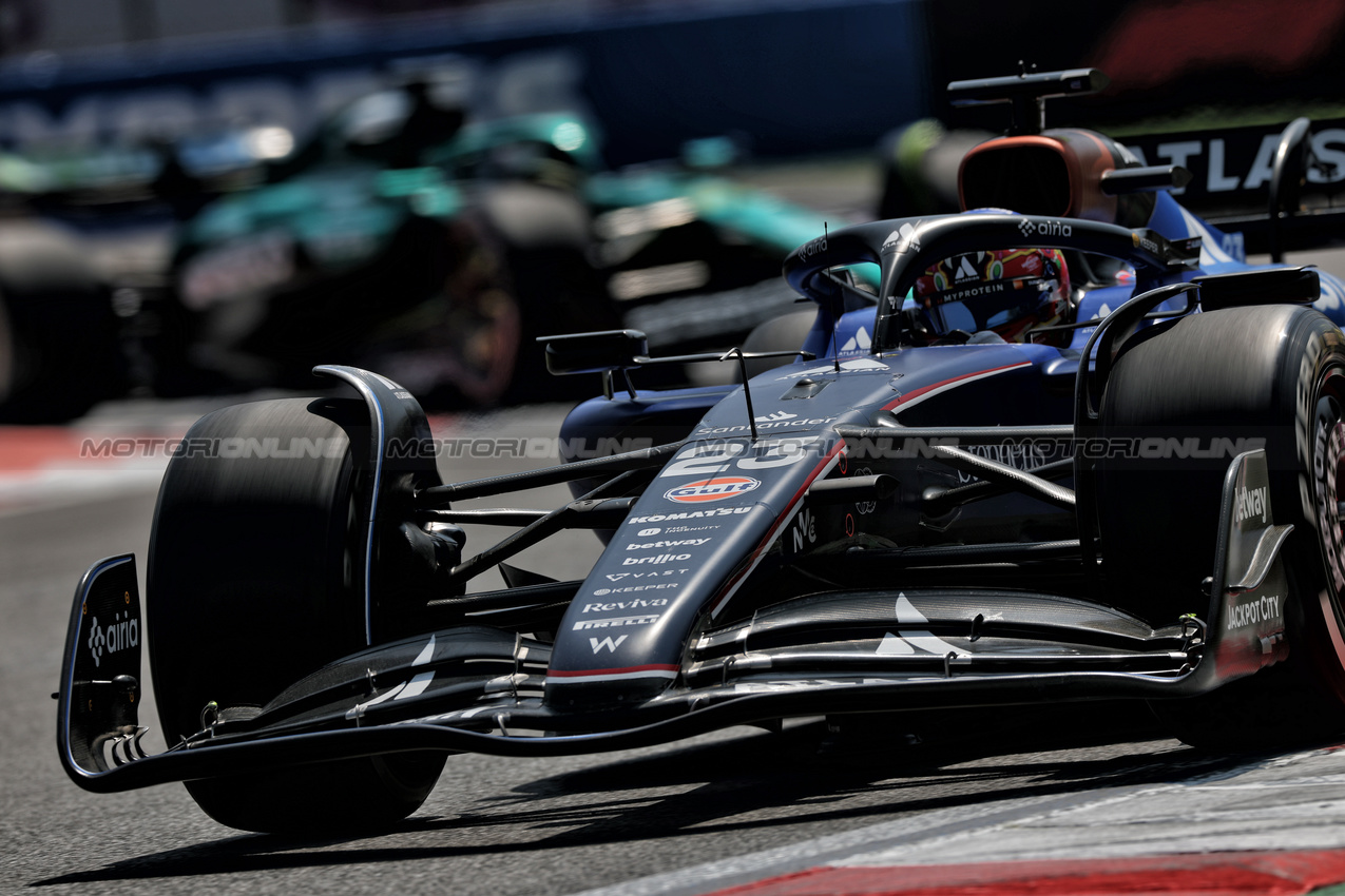 GP MESSICO, Alexander Albon (THA) Atlassian Williams Racing FW47.
24.10.2025. Formula 1 World Championship, Rd 20, Mexican Grand Prix, Mexico City, Mexico, Practice Day.
- www.xpbimages.com, EMail: requests@xpbimages.com © Copyright: Charniaux / XPB Images