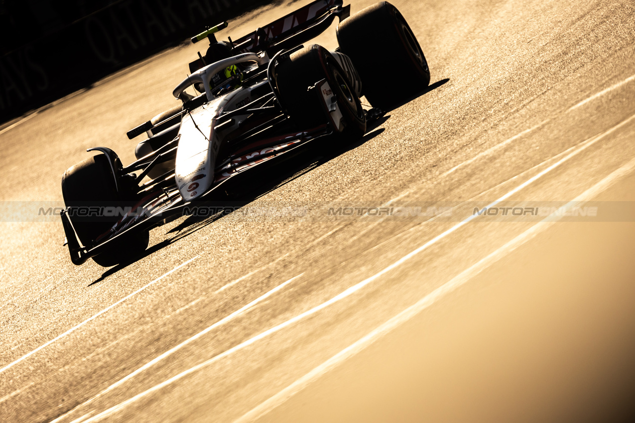 GP MESSICO, Oliver Bearman (GBR) Haas VF-25.
25.10.2025. Formula 1 World Championship, Rd 20, Mexican Grand Prix, Mexico City, Mexico, Qualifiche Day.
- www.xpbimages.com, EMail: requests@xpbimages.com © Copyright: Bearne / XPB Images