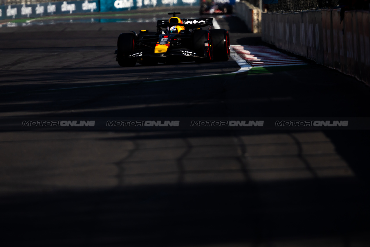 GP MESSICO, Max Verstappen (NLD) Red Bull Racing RB21.

25.10.2025. Formula 1 World Championship, Rd 20, Mexican Grand Prix, Mexico City, Mexico, Qualifiche Day.

- www.xpbimages.com, EMail: requests@xpbimages.com © Copyright: Bearne / XPB Images