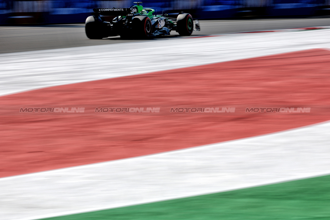 GP MESSICO, Nico Hulkenberg (GER) Sauber C45.
25.10.2025. Formula 1 World Championship, Rd 20, Mexican Grand Prix, Mexico City, Mexico, Qualifiche Day.
- www.xpbimages.com, EMail: requests@xpbimages.com © Copyright: Coates / XPB Images