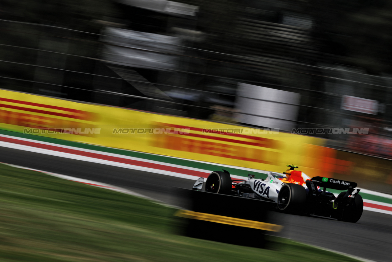 GP MESSICO, Ayumu Iwasa (JPN) Racing Bulls VCARB 02 Test Driver.
24.10.2025. Formula 1 World Championship, Rd 20, Mexican Grand Prix, Mexico City, Mexico, Practice Day.
- www.xpbimages.com, EMail: requests@xpbimages.com © Copyright: Charniaux / XPB Images