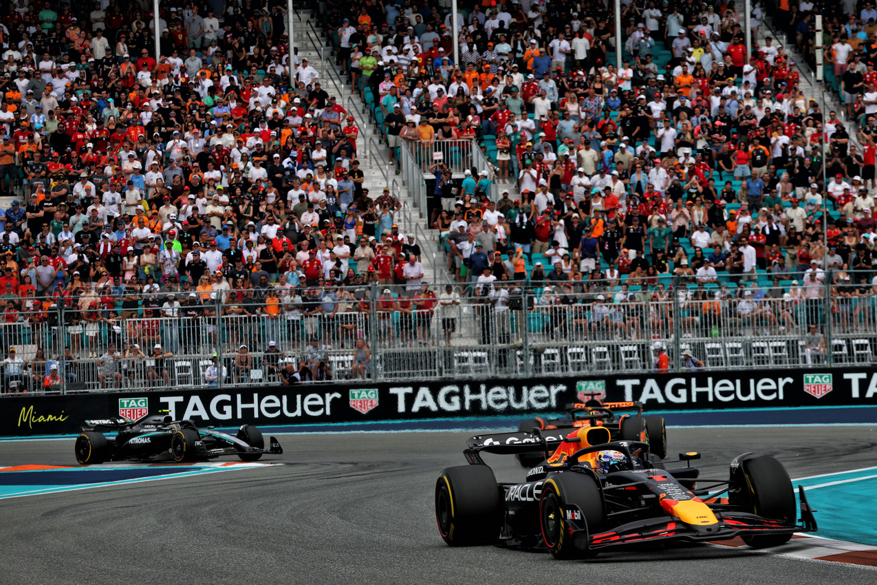 GP MIAMI, Max Verstappen (NLD) Red Bull Racing RB21.

04.05.2025. Formula 1 World Championship, Rd 6, Miami Grand Prix, Miami, Florida, USA, Gara Day.

- www.xpbimages.com, EMail: requests@xpbimages.com © Copyright: Batchelor / XPB Images