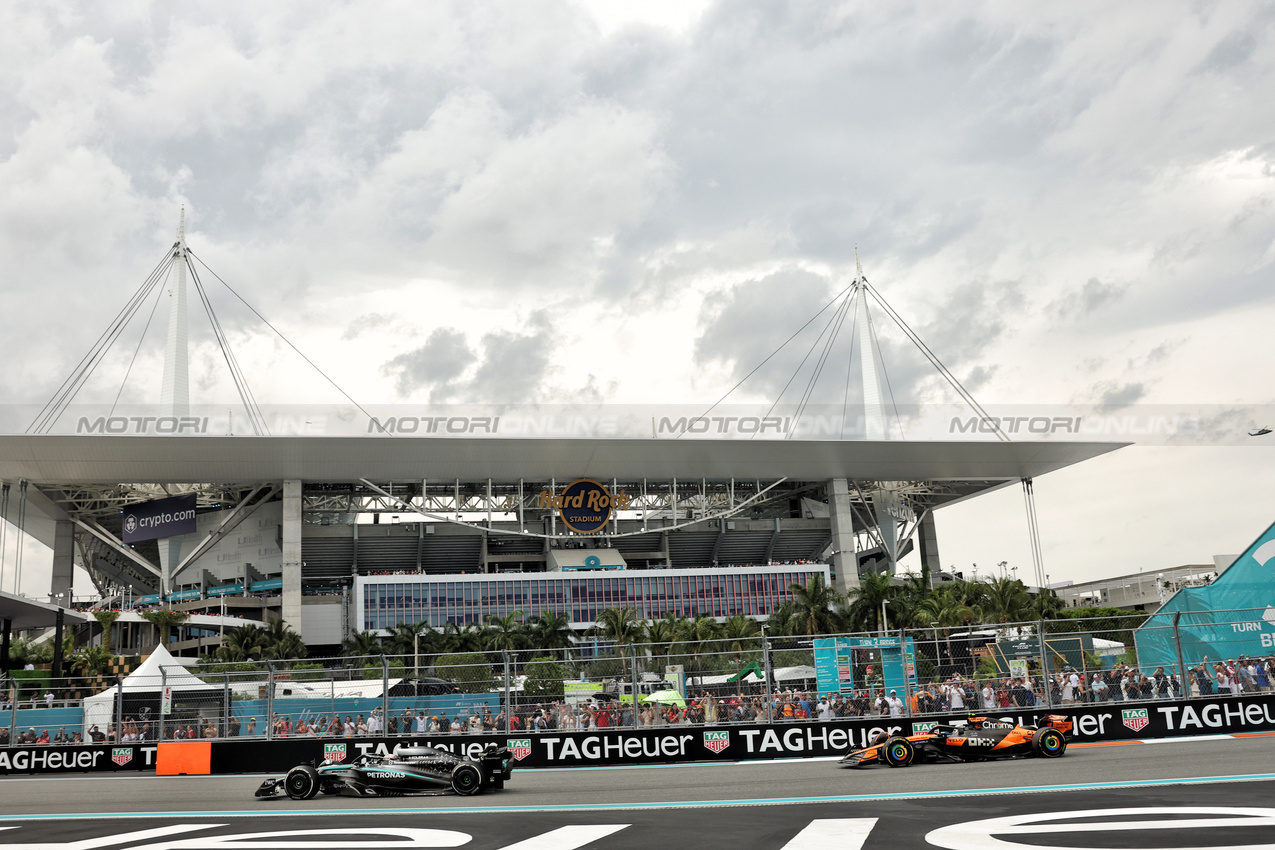 GP MIAMI, George Russell (GBR) Mercedes AMG F1 W16.

04.05.2025. Formula 1 World Championship, Rd 6, Miami Grand Prix, Miami, Florida, USA, Gara Day.

- www.xpbimages.com, EMail: requests@xpbimages.com © Copyright: Bearne / XPB Images