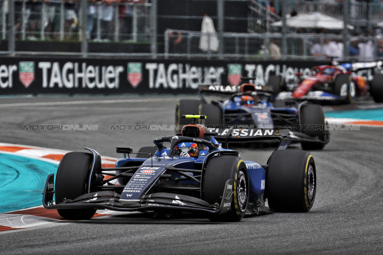 GP MIAMI, Carlos Sainz (ESP) Atlassian Williams Racing FW46.

04.05.2025. Formula 1 World Championship, Rd 6, Miami Grand Prix, Miami, Florida, USA, Gara Day.

- www.xpbimages.com, EMail: requests@xpbimages.com © Copyright: Bearne / XPB Images