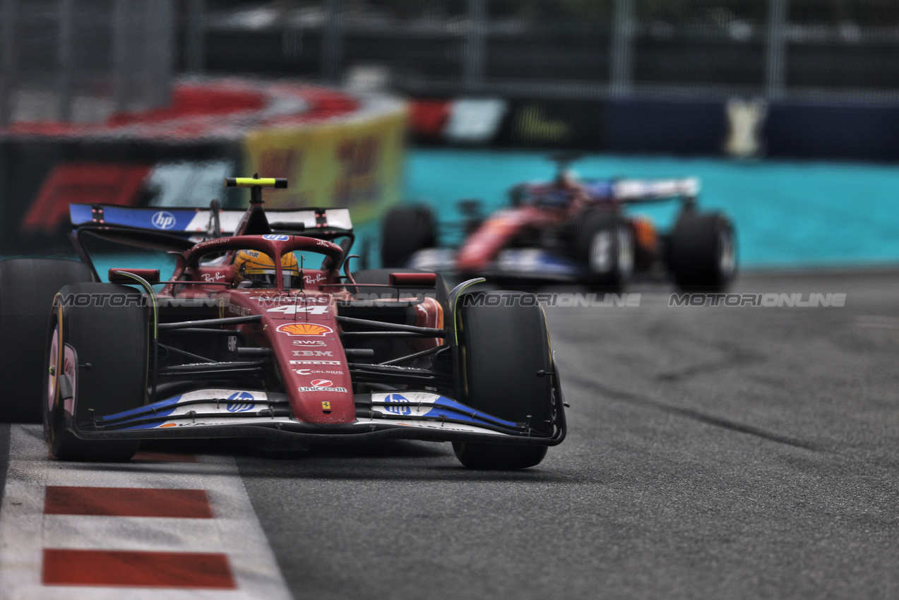 GP MIAMI, Lewis Hamilton (GBR) Ferrari SF-25.

04.05.2025. Formula 1 World Championship, Rd 6, Miami Grand Prix, Miami, Florida, USA, Gara Day.

- www.xpbimages.com, EMail: requests@xpbimages.com © Copyright: Charniaux / XPB Images