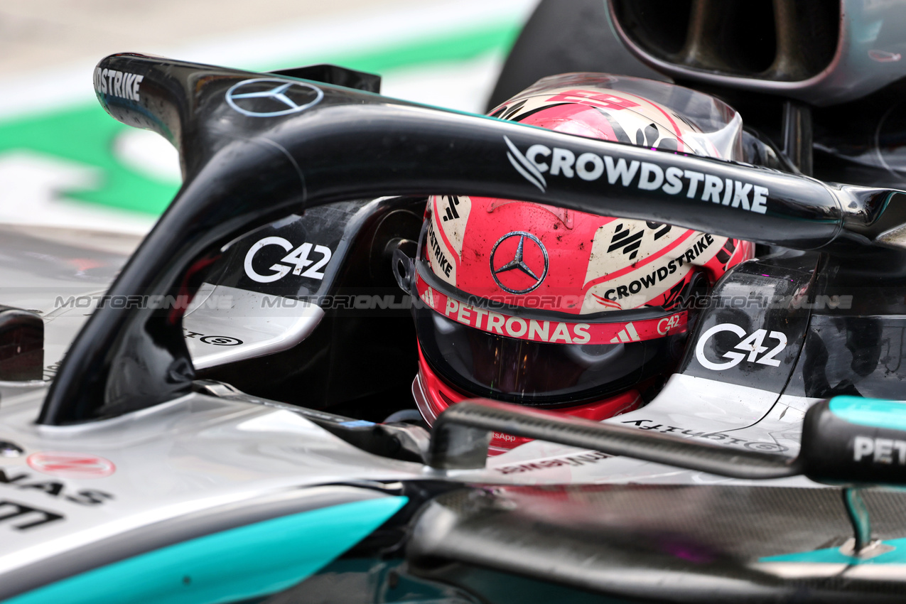 GP MIAMI, Third placed George Russell (GBR) Mercedes AMG F1 W16 in parc ferme.

04.05.2025. Formula 1 World Championship, Rd 6, Miami Grand Prix, Miami, Florida, USA, Gara Day.

- www.xpbimages.com, EMail: requests@xpbimages.com © Copyright: Batchelor / XPB Images