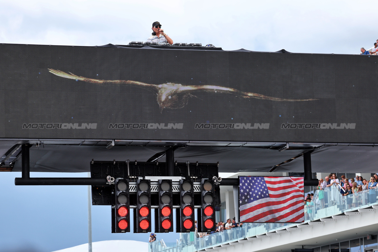 GP MIAMI, Tiesto (NLD) DJ.

04.05.2025. Formula 1 World Championship, Rd 6, Miami Grand Prix, Miami, Florida, USA, Gara Day.

- www.xpbimages.com, EMail: requests@xpbimages.com © Copyright: Moy / XPB Images