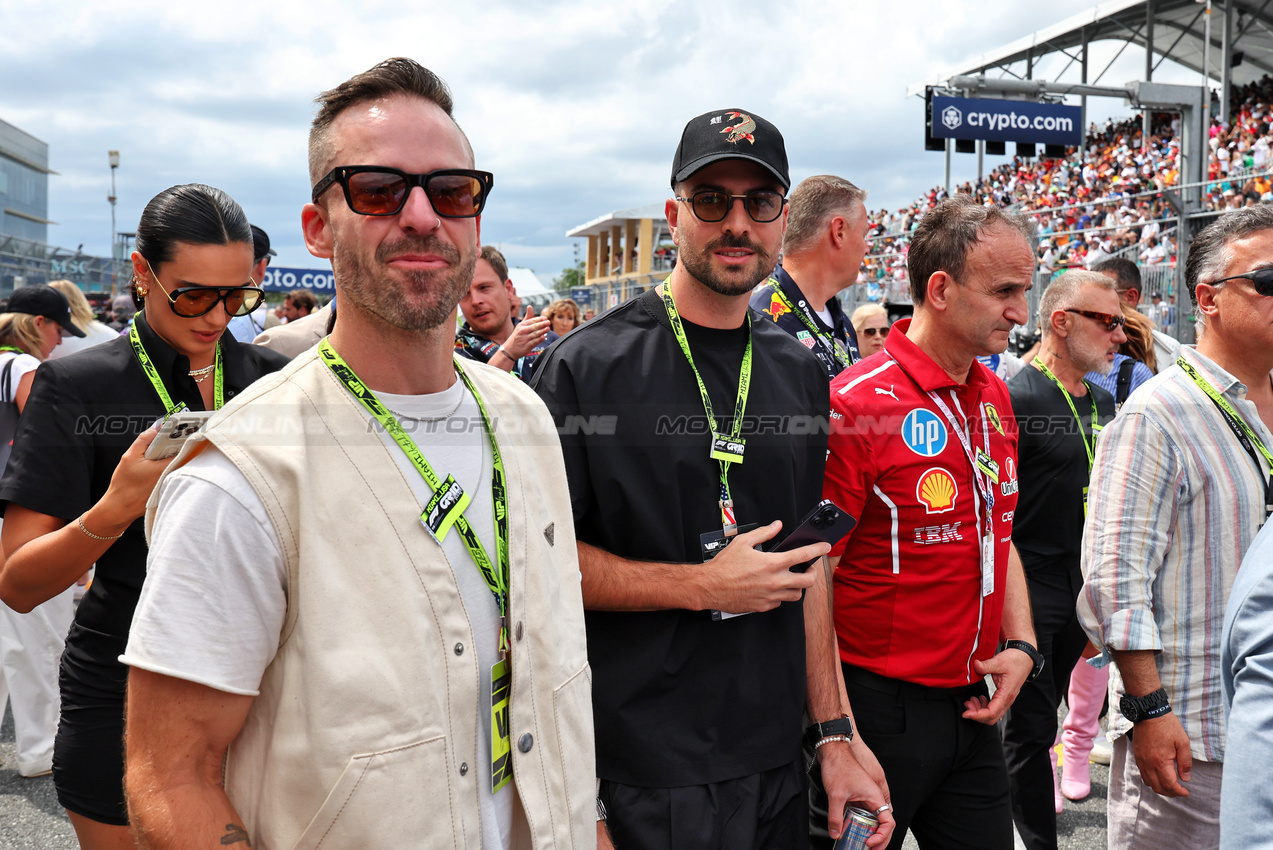 GP MIAMI, griglia guests.

04.05.2025. Formula 1 World Championship, Rd 6, Miami Grand Prix, Miami, Florida, USA, Gara Day.

- www.xpbimages.com, EMail: requests@xpbimages.com © Copyright: Moy / XPB Images