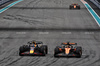GP MIAMI, Max Verstappen (NLD) Red Bull Racing RB21 e Oscar Piastri (AUS) McLaren MCL39 battle for position.

04.05.2025. Formula 1 World Championship, Rd 6, Miami Grand Prix, Miami, Florida, USA, Gara Day.

- www.xpbimages.com, EMail: requests@xpbimages.com © Copyright: Moy / XPB Images