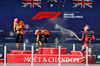 GP MIAMI, The podium (L to R): Lando Norris (GBR) McLaren, second; Oscar Piastri (AUS) McLaren, vincitore; George Russell (GBR) Mercedes AMG F1, third.

04.05.2025. Formula 1 World Championship, Rd 6, Miami Grand Prix, Miami, Florida, USA, Gara Day.

- www.xpbimages.com, EMail: requests@xpbimages.com © Copyright: Bearne / XPB Images
