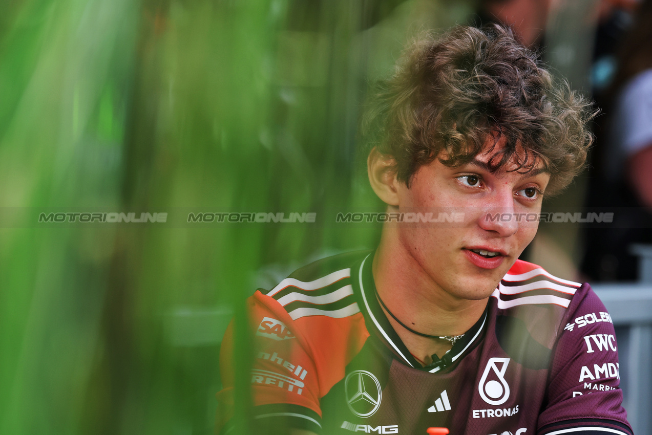 GP MIAMI, Andrea Kimi Antonelli (ITA) Mercedes AMG F1.

01.05.2025. Formula 1 World Championship, Rd 6, Miami Grand Prix, Miami, Florida, USA, Preparation Day.

- www.xpbimages.com, EMail: requests@xpbimages.com © Copyright: Moy / XPB Images