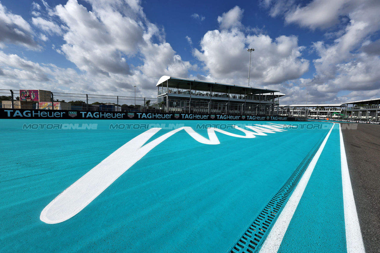 GP MIAMI, Circuit Atmosfera - track detail.

01.05.2025. Formula 1 World Championship, Rd 6, Miami Grand Prix, Miami, Florida, USA, Preparation Day.

- www.xpbimages.com, EMail: requests@xpbimages.com © Copyright: Moy / XPB Images