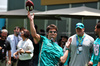 GP MIAMI, Lance Stroll (CDN) Aston Martin F1 Team plays American football with the Miami Dolphons NFL team.

01.05.2025. Formula 1 World Championship, Rd 6, Miami Grand Prix, Miami, Florida, USA, Preparation Day.

- www.xpbimages.com, EMail: requests@xpbimages.com © Copyright: Moy / XPB Images