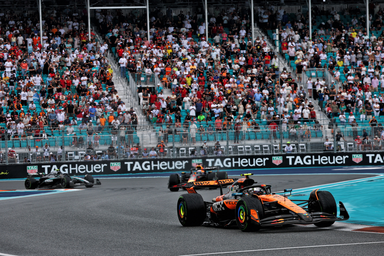 GP MIAMI, Lando Norris (GBR) McLaren MCL39.

03.05.2025. Formula 1 World Championship, Rd 6, Miami Grand Prix, Miami, Florida, USA, Sprint e Qualifiche Day.

- www.xpbimages.com, EMail: requests@xpbimages.com © Copyright: Batchelor / XPB Images