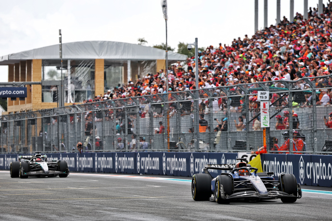 GP MIAMI, Alexander Albon (THA) Atlassian Williams Racing FW47.

03.05.2025. Formula 1 World Championship, Rd 6, Miami Grand Prix, Miami, Florida, USA, Sprint e Qualifiche Day.

- www.xpbimages.com, EMail: requests@xpbimages.com © Copyright: Batchelor / XPB Images