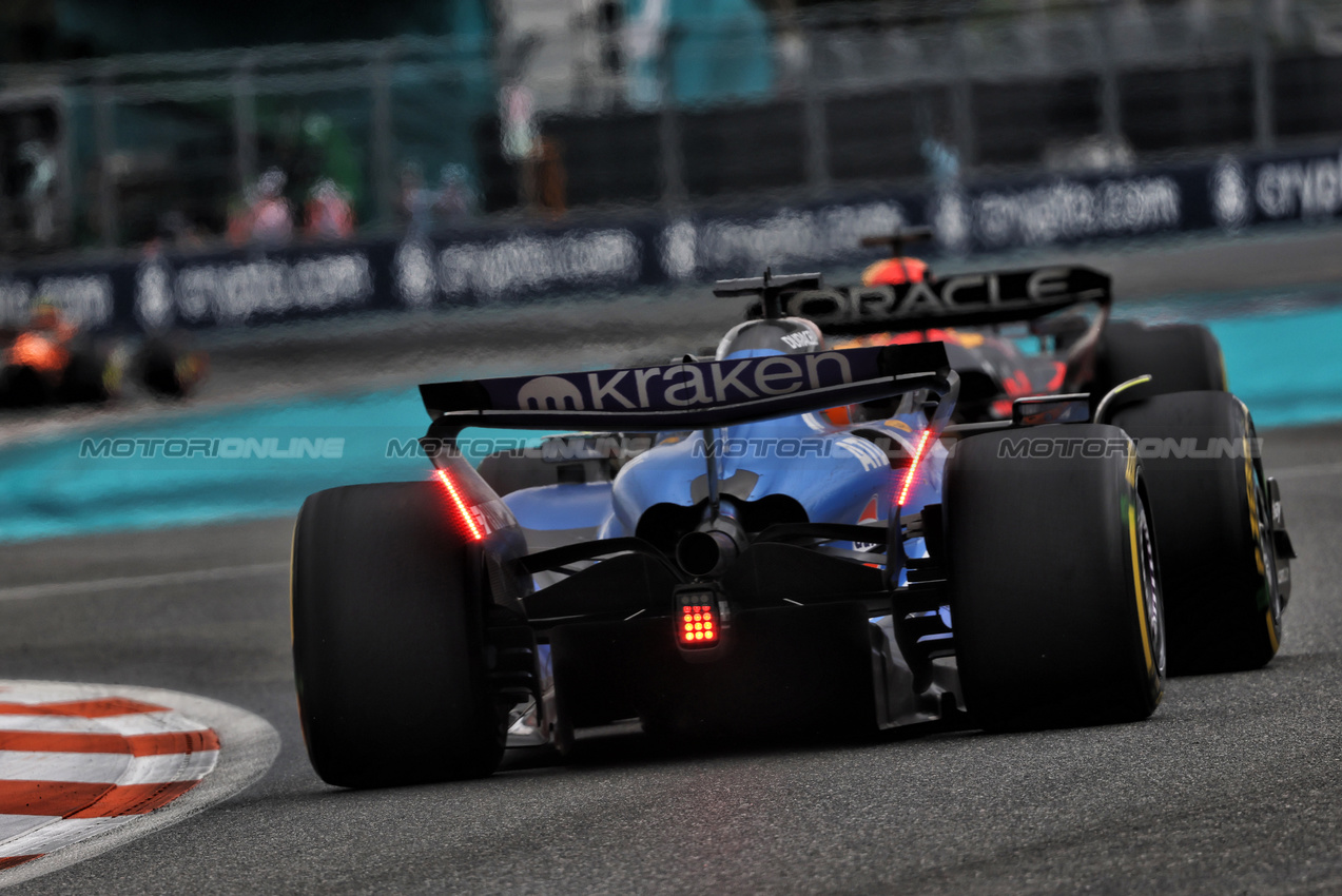 GP MIAMI, Alexander Albon (THA) Atlassian Williams Racing FW47.

03.05.2025. Formula 1 World Championship, Rd 6, Miami Grand Prix, Miami, Florida, USA, Sprint e Qualifiche Day.

- www.xpbimages.com, EMail: requests@xpbimages.com © Copyright: Charniaux / XPB Images
