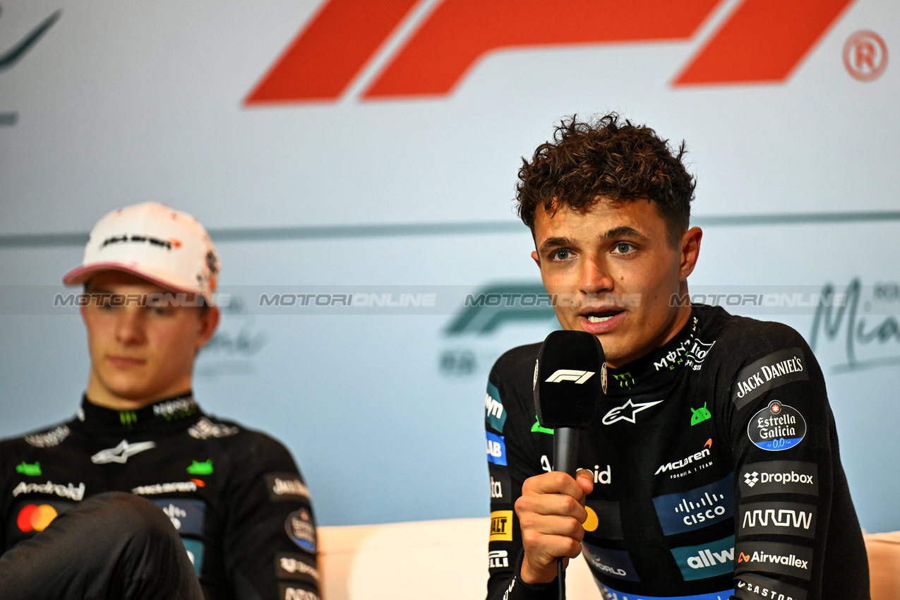 GP MIAMI, Lando Norris (GBR) McLaren in the post Sprint FIA Press Conference.

03.05.2025. Formula 1 World Championship, Rd 6, Miami Grand Prix, Miami, Florida, USA, Sprint e Qualifiche Day.

- www.xpbimages.com, EMail: requests@xpbimages.com © Copyright: Price / XPB Images