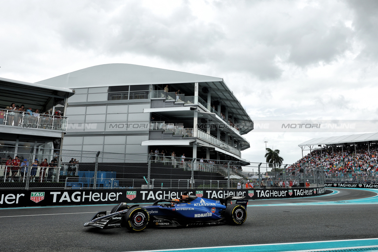 GP MIAMI, Alexander Albon (THA) Atlassian Williams Racing FW47.

03.05.2025. Formula 1 World Championship, Rd 6, Miami Grand Prix, Miami, Florida, USA, Sprint e Qualifiche Day.

- www.xpbimages.com, EMail: requests@xpbimages.com © Copyright: Bearne / XPB Images