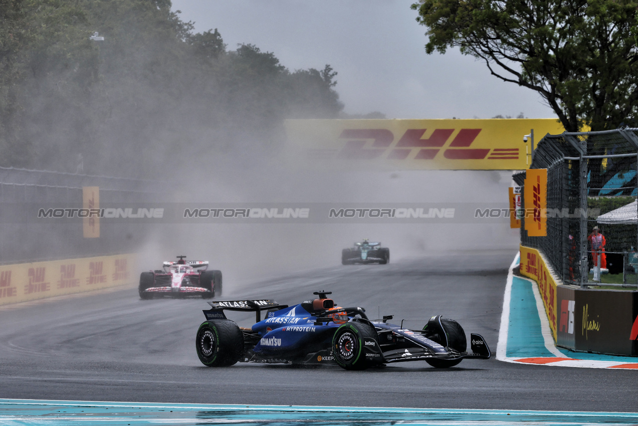 GP MIAMI, Alexander Albon (THA) Atlassian Williams Racing FW47.

03.05.2025. Formula 1 World Championship, Rd 6, Miami Grand Prix, Miami, Florida, USA, Sprint e Qualifiche Day.

- www.xpbimages.com, EMail: requests@xpbimages.com © Copyright: Charniaux / XPB Images