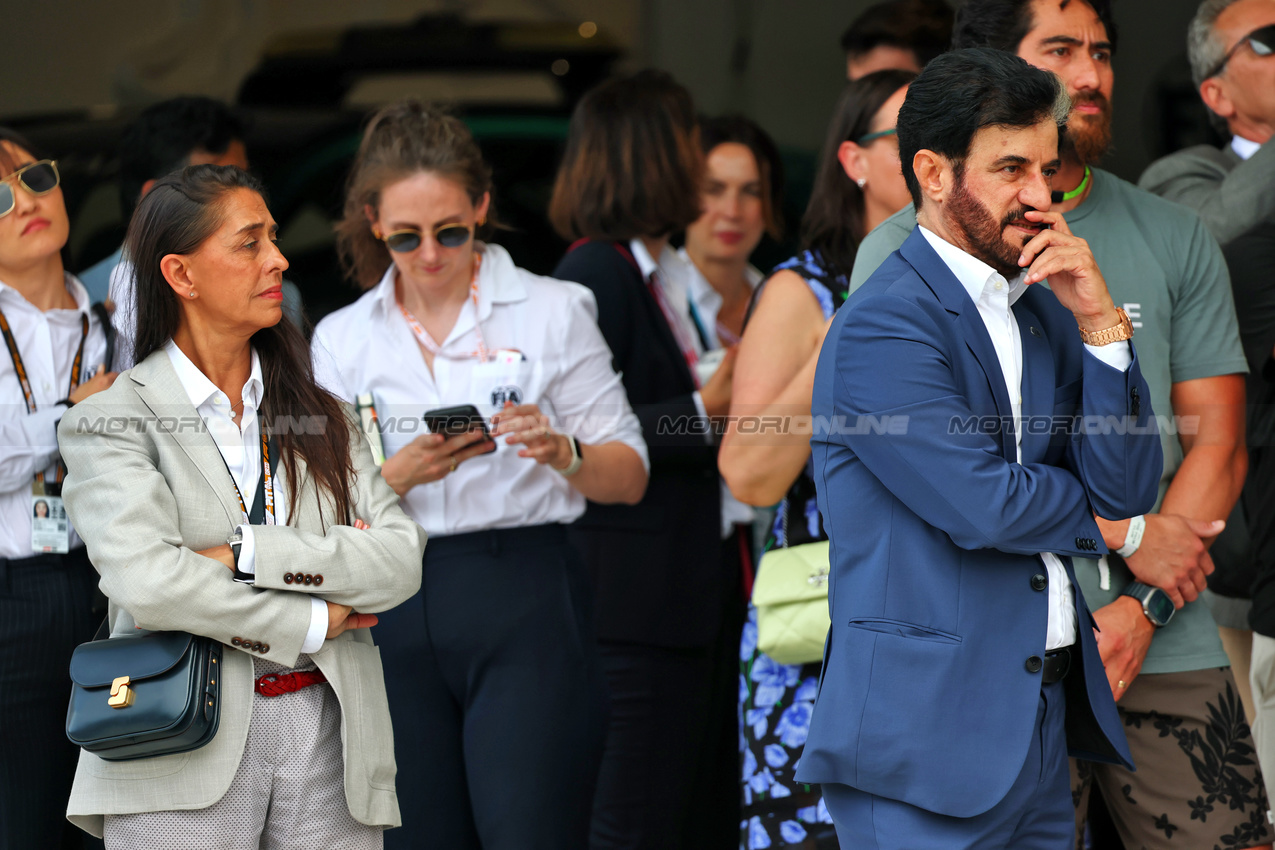 GP MIAMI, (L to R): Shaila-Ann Rao, Advisor to Mohammed Bin Sulayem (UAE) FIA President in parc ferme.

03.05.2025. Formula 1 World Championship, Rd 6, Miami Grand Prix, Miami, Florida, USA, Sprint e Qualifiche Day.

- www.xpbimages.com, EMail: requests@xpbimages.com © Copyright: Batchelor / XPB Images