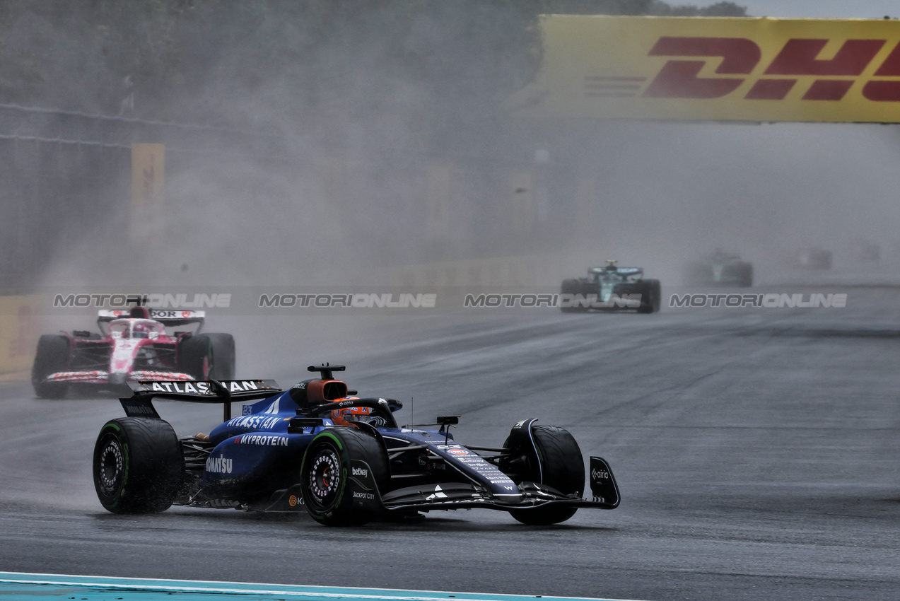 GP MIAMI, Alexander Albon (THA) Atlassian Williams Racing FW47.

03.05.2025. Formula 1 World Championship, Rd 6, Miami Grand Prix, Miami, Florida, USA, Sprint e Qualifiche Day.

- www.xpbimages.com, EMail: requests@xpbimages.com © Copyright: Charniaux / XPB Images