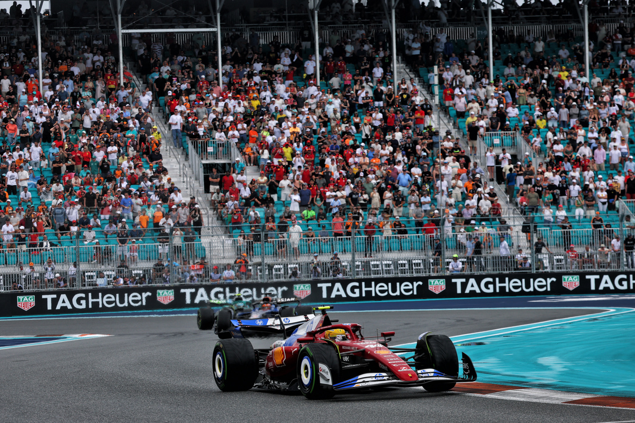 GP MIAMI, Lewis Hamilton (GBR) Ferrari SF-25.

03.05.2025. Formula 1 World Championship, Rd 6, Miami Grand Prix, Miami, Florida, USA, Sprint e Qualifiche Day.

- www.xpbimages.com, EMail: requests@xpbimages.com © Copyright: Batchelor / XPB Images