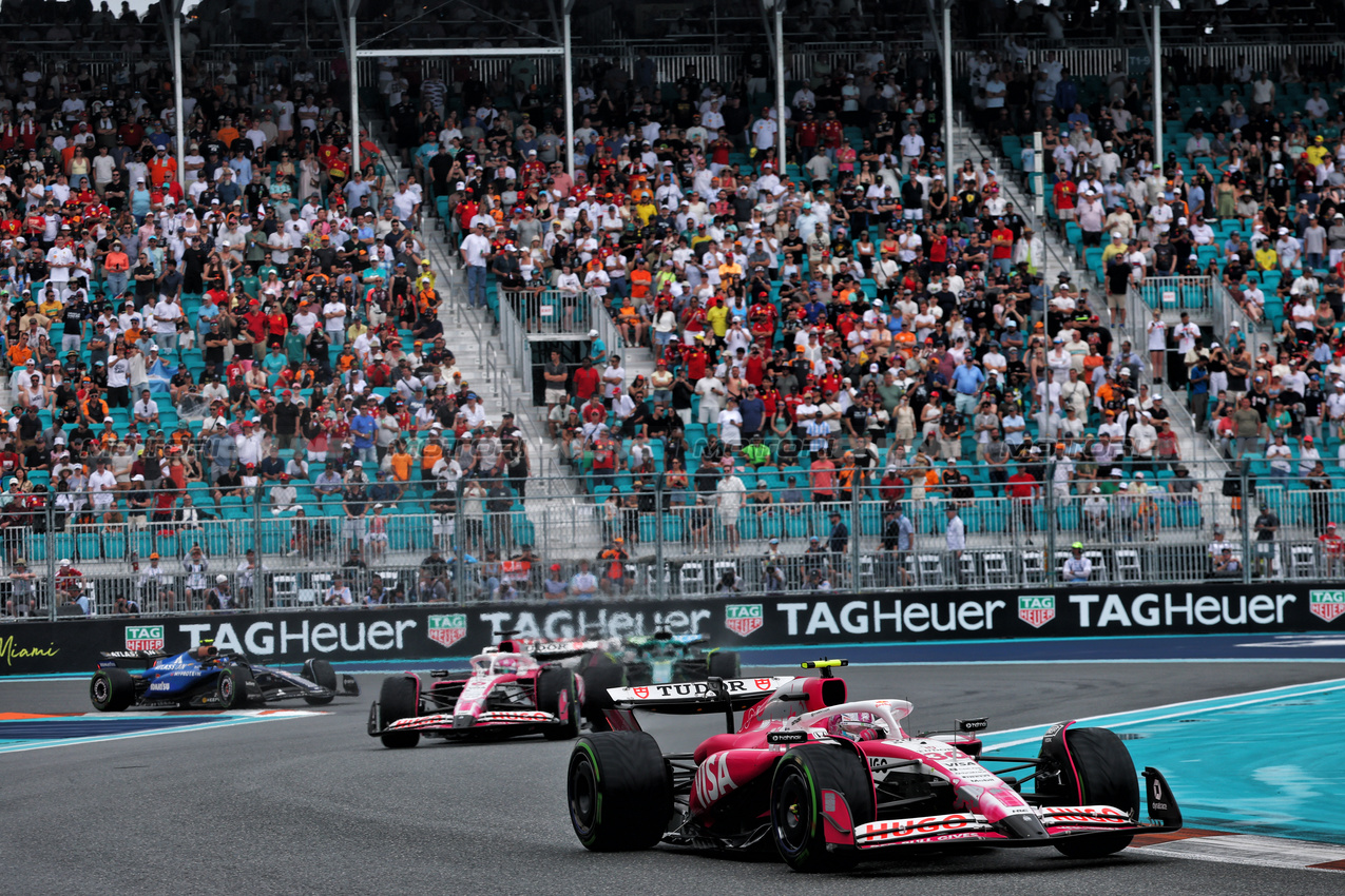 GP MIAMI, Liam Lawson (NZL) Racing Bulls VCARB 02.

03.05.2025. Formula 1 World Championship, Rd 6, Miami Grand Prix, Miami, Florida, USA, Sprint e Qualifiche Day.

- www.xpbimages.com, EMail: requests@xpbimages.com © Copyright: Batchelor / XPB Images