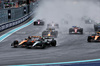 GP MIAMI, Oscar Piastri (AUS) McLaren MCL39 passes Andrea Kimi Antonelli (ITA) Mercedes AMG F1 W16 at the partenza of Sprint.

03.05.2025. Formula 1 World Championship, Rd 6, Miami Grand Prix, Miami, Florida, USA, Sprint e Qualifiche Day.

- www.xpbimages.com, EMail: requests@xpbimages.com © Copyright: Moy / XPB Images