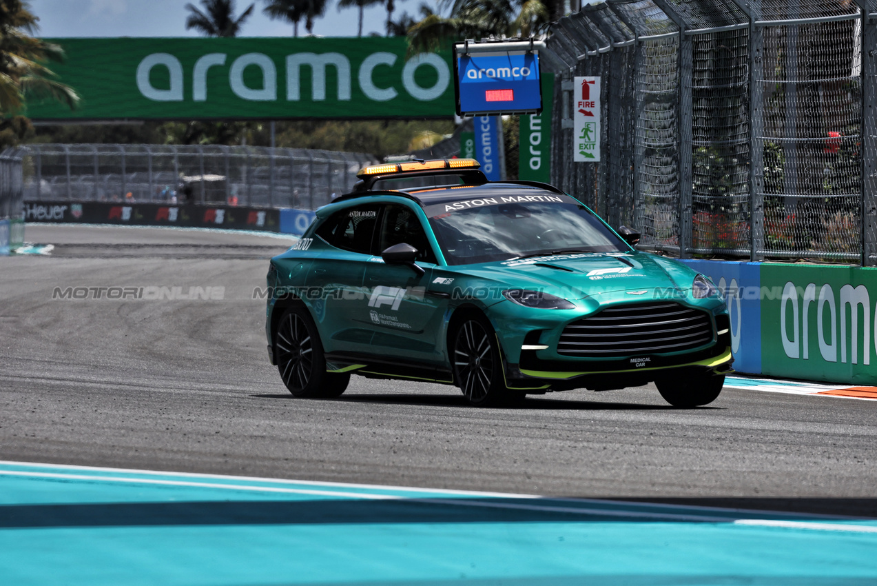 GP MIAMI, Aston Martin FIA Medical Car.

02.05.2025. Formula 1 World Championship, Rd 6, Miami Grand Prix, Miami, Florida, USA, Sprint Qualifiche Day.

- www.xpbimages.com, EMail: requests@xpbimages.com © Copyright: Bearne / XPB Images