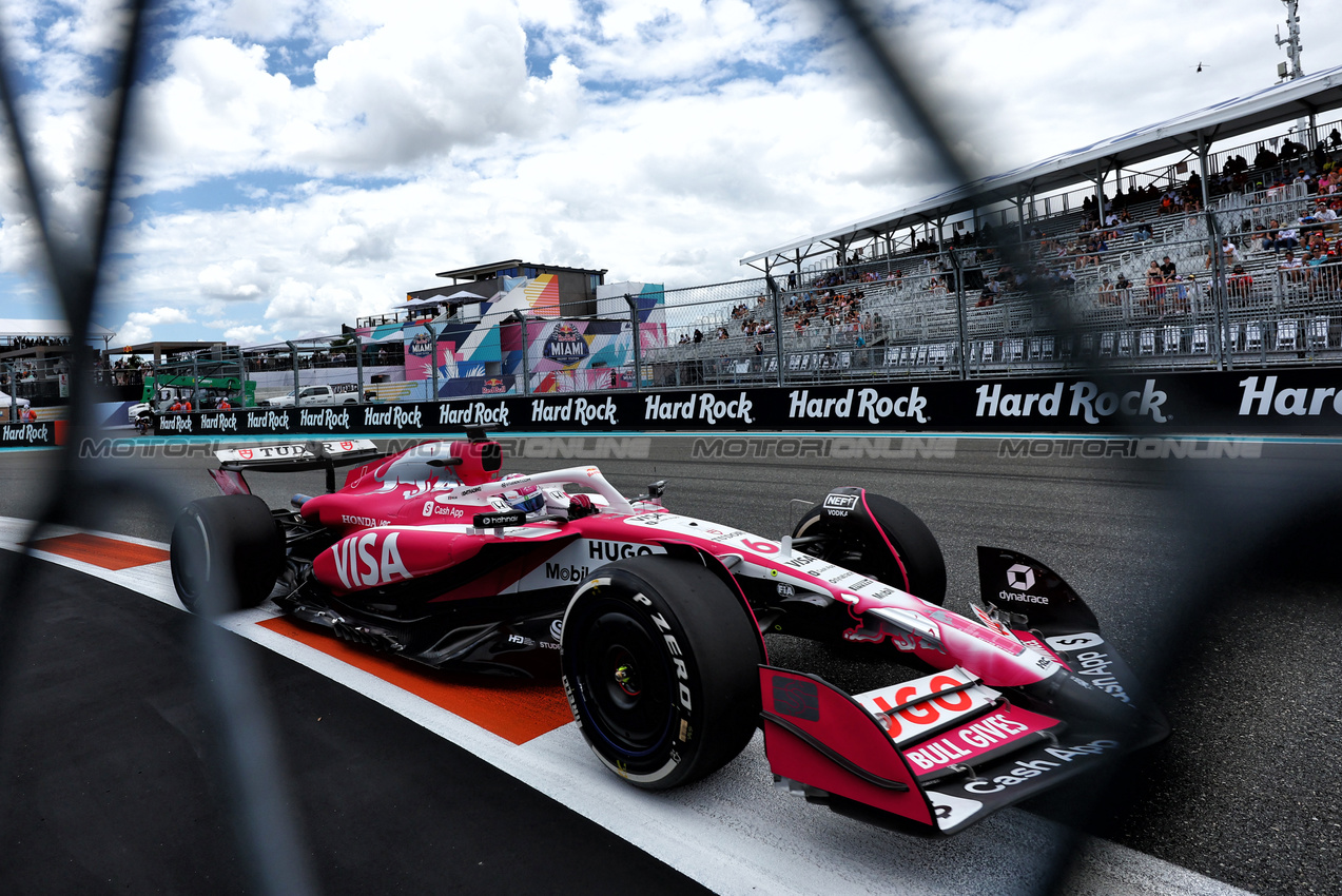 GP MIAMI, Isack Hadjar (FRA) Racing Bulls VCARB 02.

02.05.2025. Formula 1 World Championship, Rd 6, Miami Grand Prix, Miami, Florida, USA, Sprint Qualifiche Day.

- www.xpbimages.com, EMail: requests@xpbimages.com © Copyright: Charniaux / XPB Images