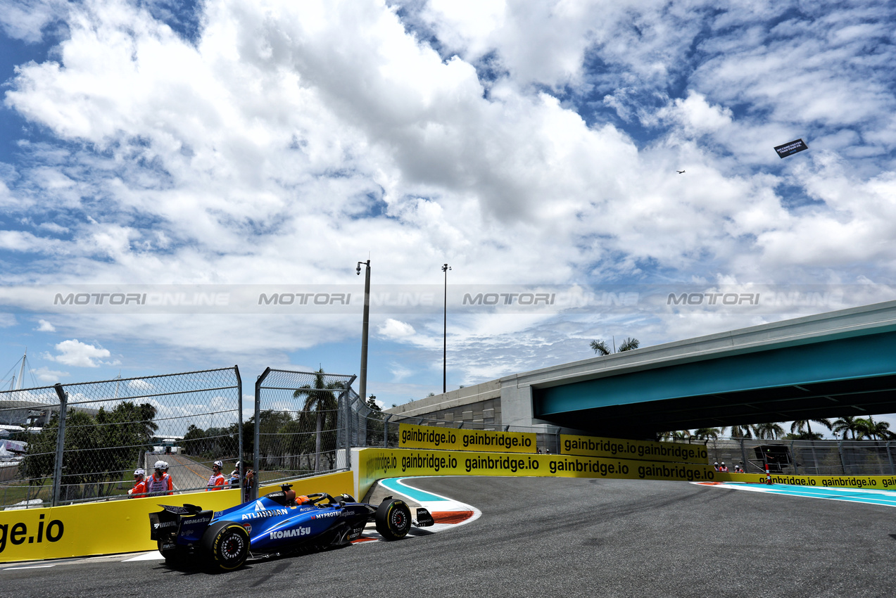 GP MIAMI, Alexander Albon (THA) Atlassian Williams Racing FW47.

02.05.2025. Formula 1 World Championship, Rd 6, Miami Grand Prix, Miami, Florida, USA, Sprint Qualifiche Day.

- www.xpbimages.com, EMail: requests@xpbimages.com © Copyright: Charniaux / XPB Images